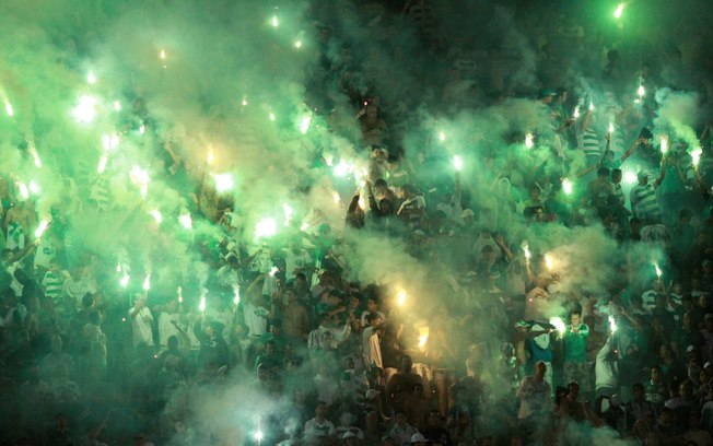 Clima de final, puni&ccedil;&atilde;o, erro no tel&atilde;o e o espet&aacute;culo torcida