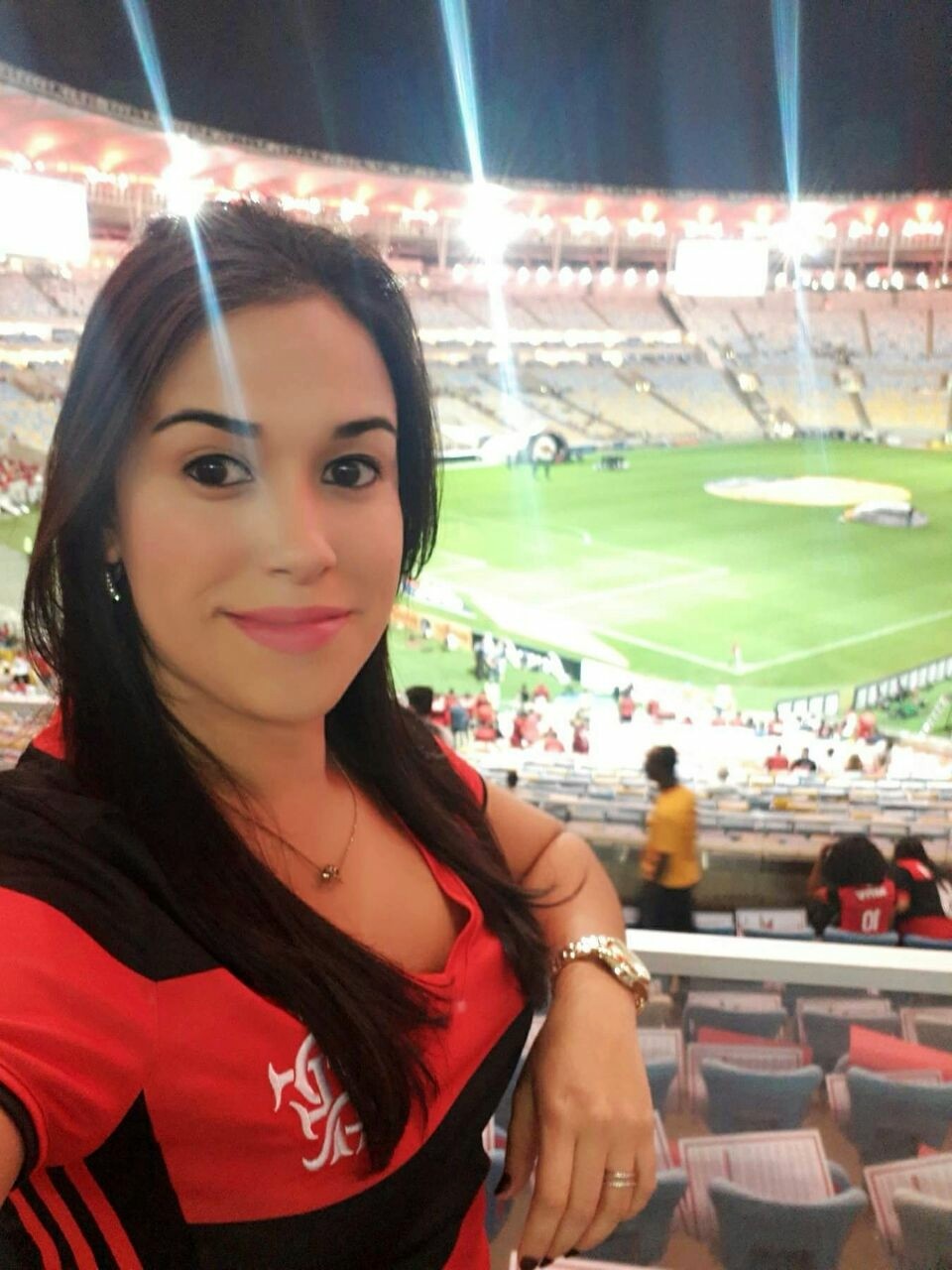 Torcedoras: A paix&atilde;o das mulheres pelos 20 maiores clubes do Brasil &ndash; Edi&ccedil;&atilde;o Rio de Janeiro
