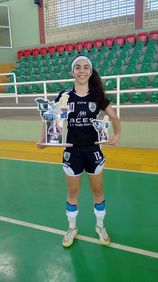 Gabi Pereira, a nova joia santista