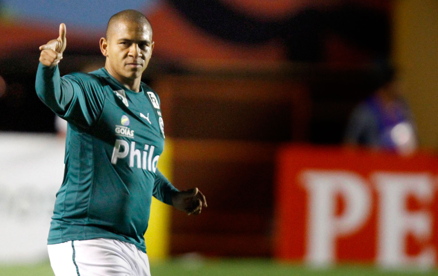 Walter fecha com o Pap&atilde;o da Curuzu para 2018