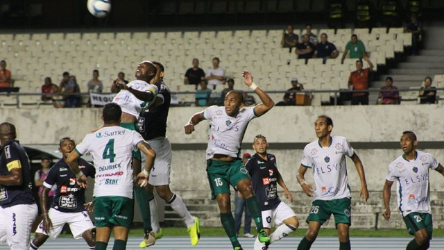 Manaus faz hist&oacute;ria e elimina o Remo em pleno Mangueir&atilde;o