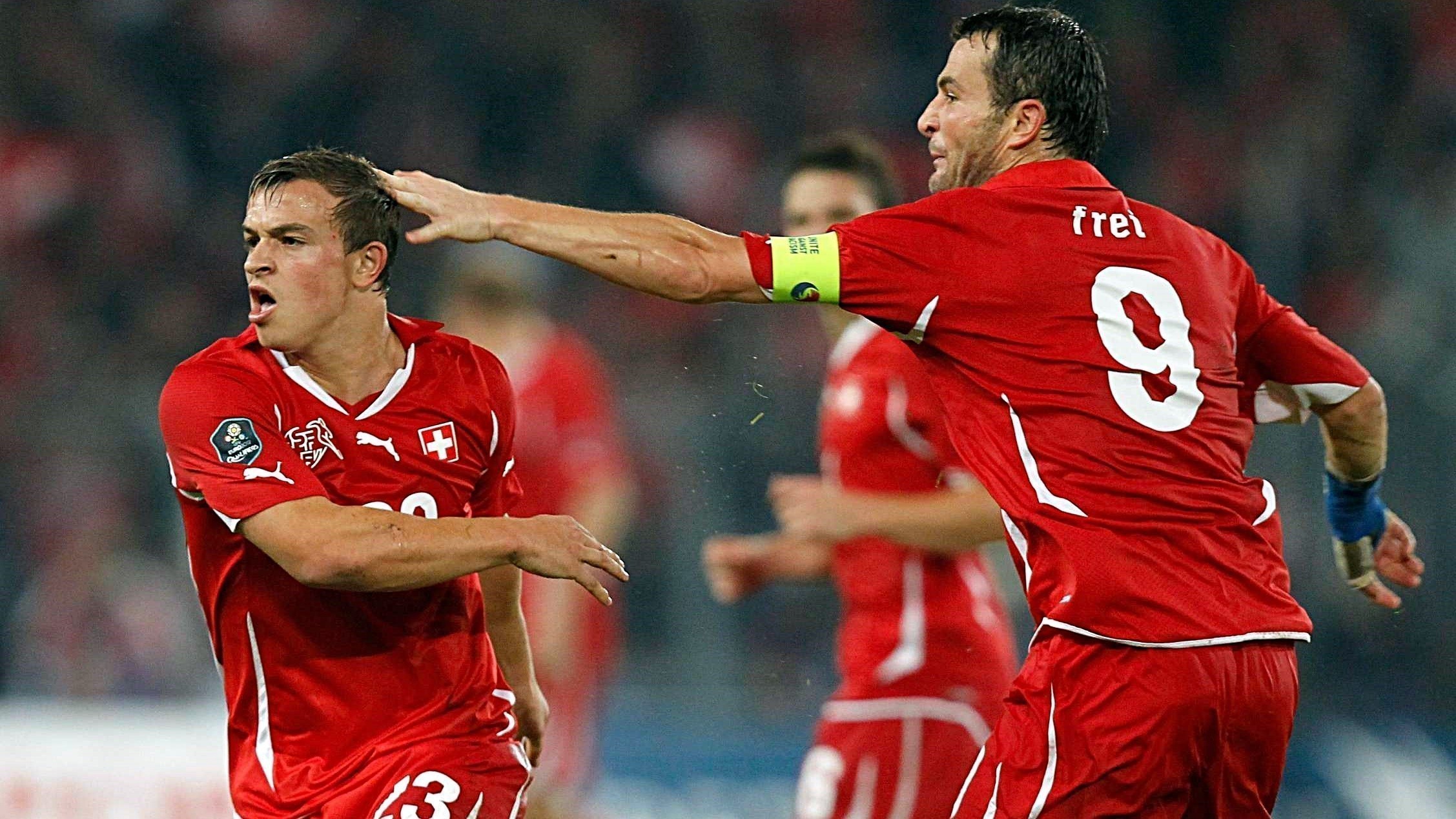 Passaporte R&uacute;ssia &ndash; Top 5 &iacute;dolos su&iacute;&ccedil;os