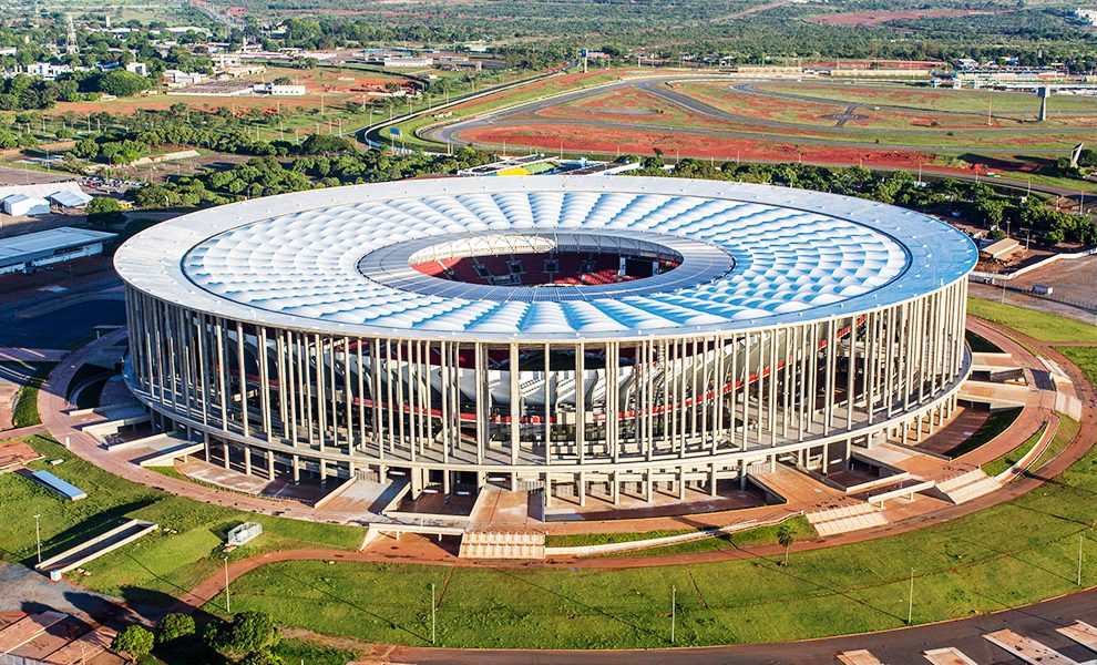 Situação lastimável dos estádios da Copa de 2014