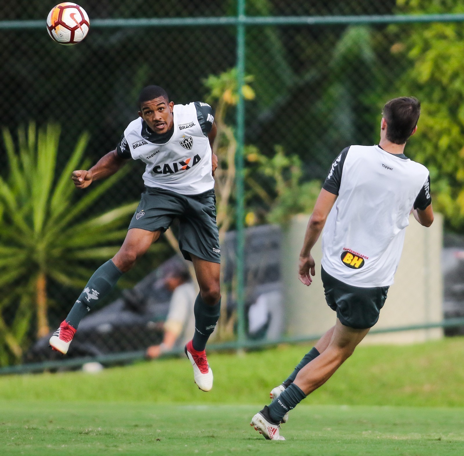 Jogar o estadual com equipe de transição: é uma boa escolha?