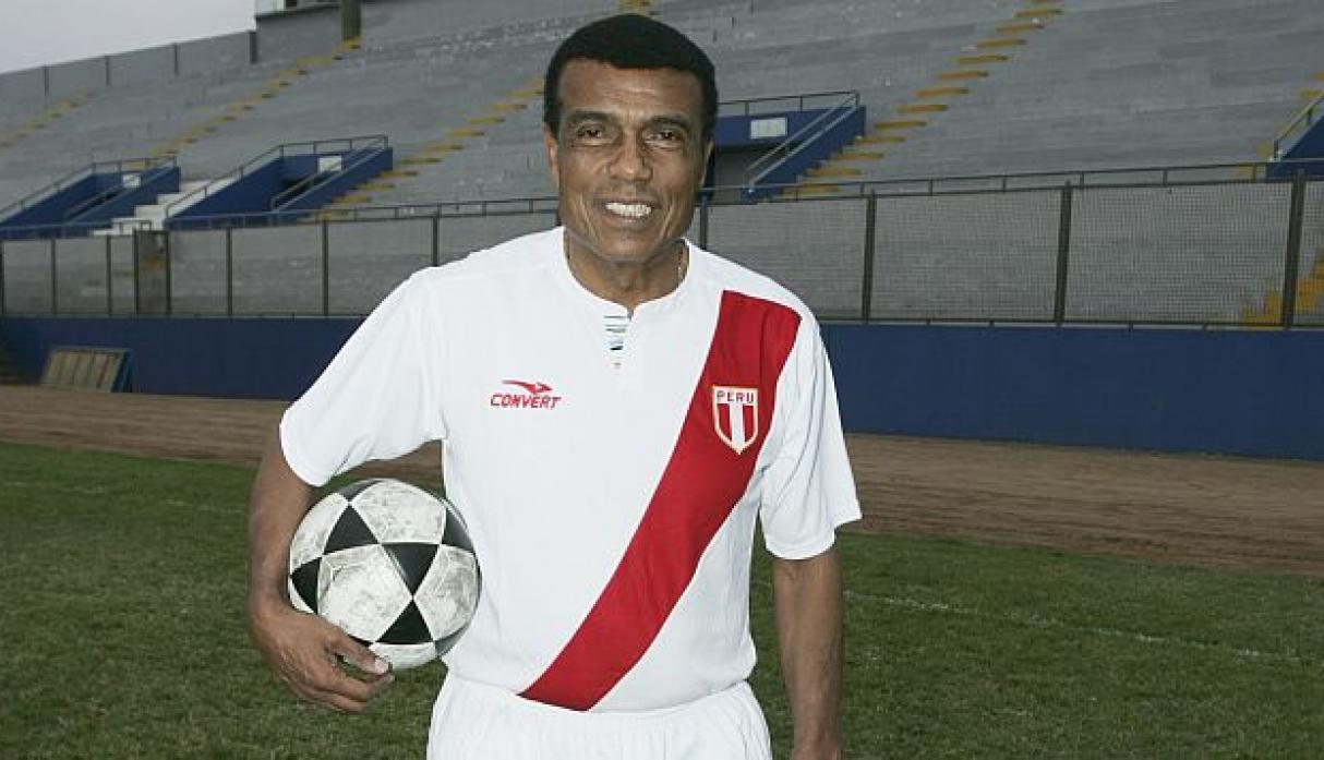 Passaporte R&uacute;ssia - Top 5 maiores &iacute;dolos peruanos