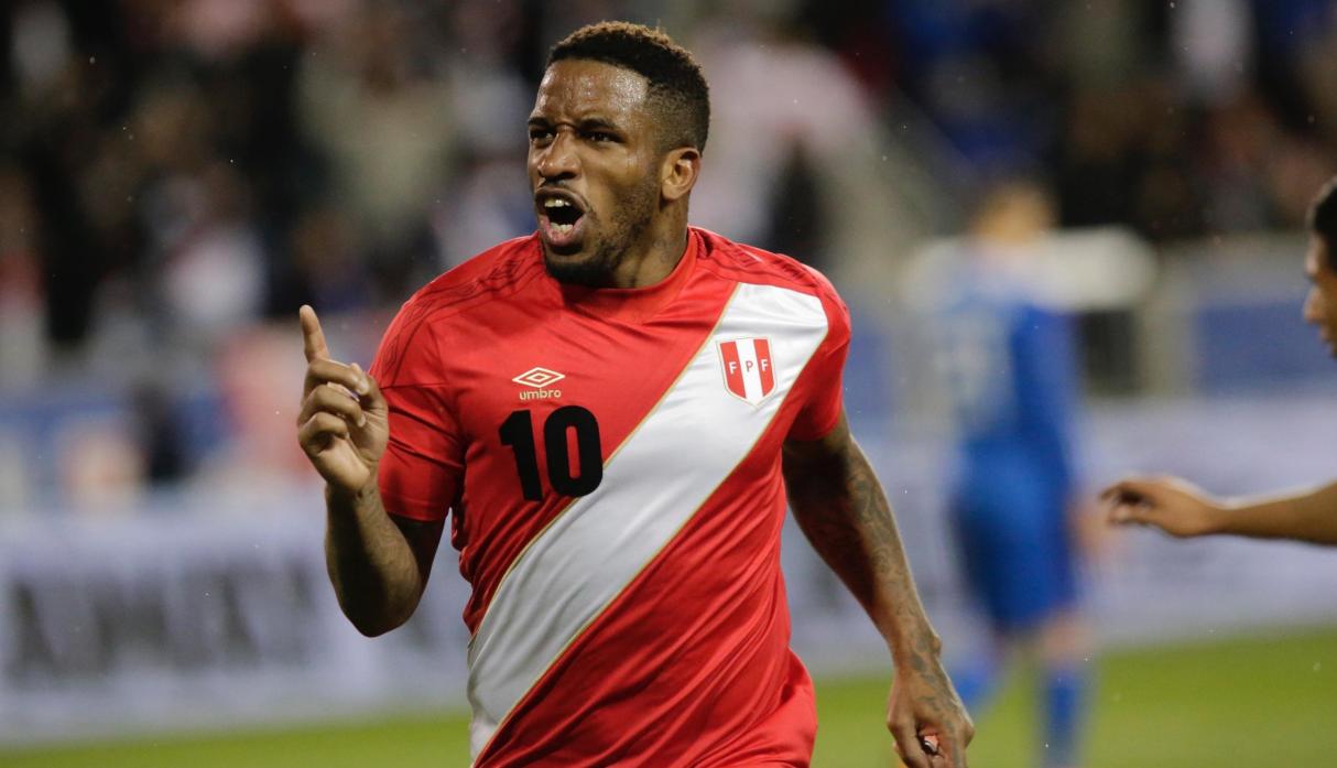 Passaporte R&uacute;ssia - Top 5 maiores &iacute;dolos peruanos