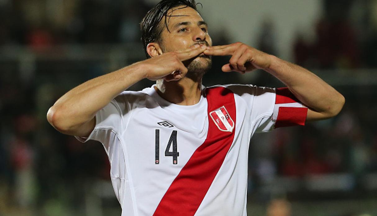 Passaporte R&uacute;ssia - Top 5 maiores &iacute;dolos peruanos