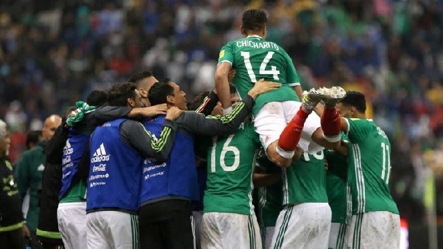 Polêmica: atletas do México organizam festa com garotas de programa, álcool e jogos