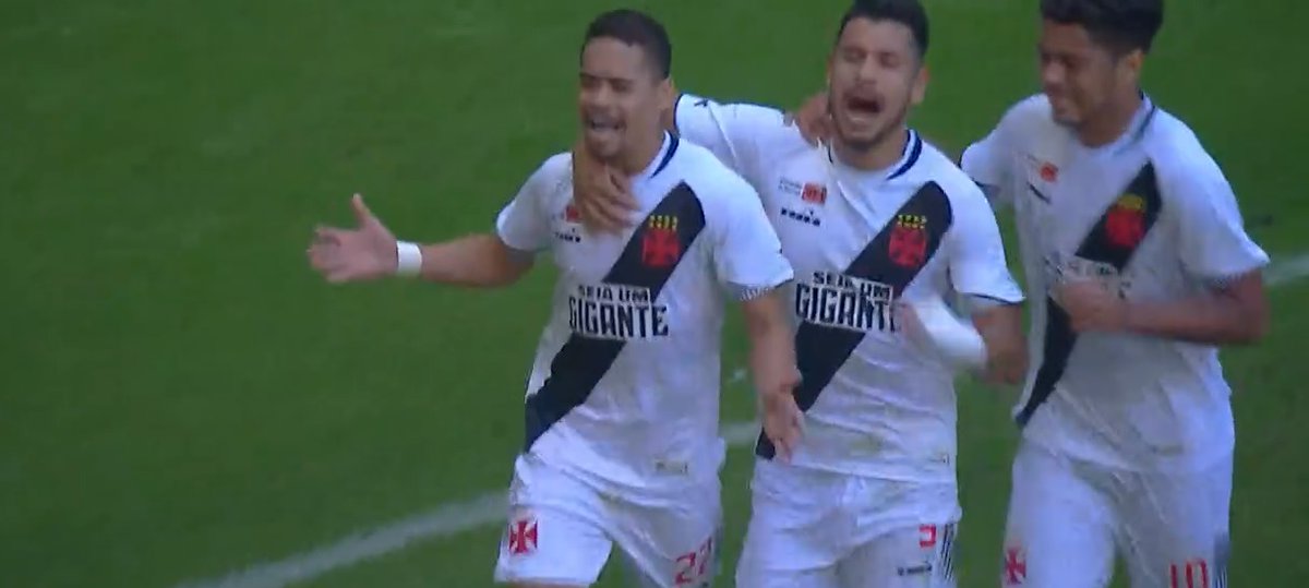 Pikachu marcou seu 15&ordm; gol pelo Vasco em 2018 (Reprodu&ccedil;&atilde;o/Globoesporte.com)