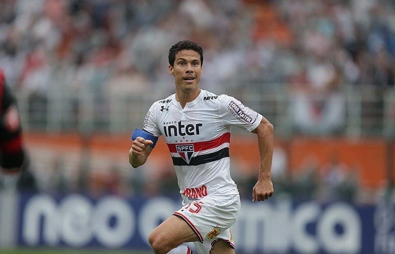 São Paulo se profetiza com Hernanes