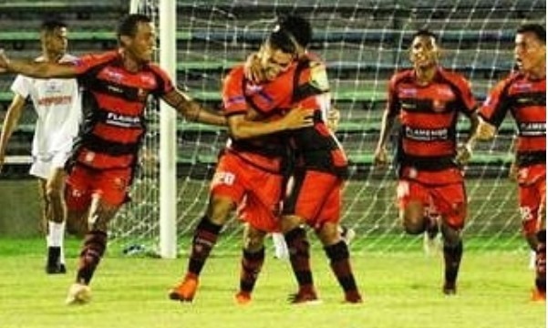 Flamengo-PI é o único vencedor da rodada e lidera o Campeonato Piauiense