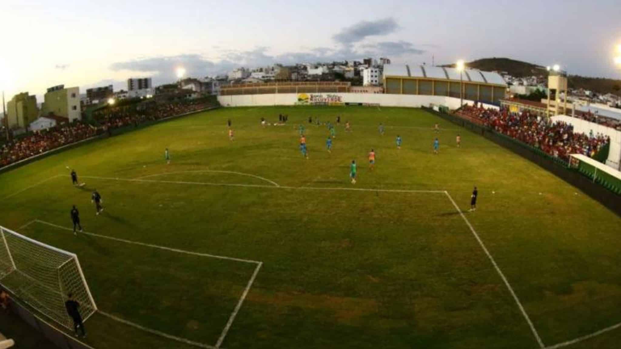 Flamengo-PE x Santa Cruz &ndash; Rubro-negros e Tricolores duelam de olho na ponta da tabela