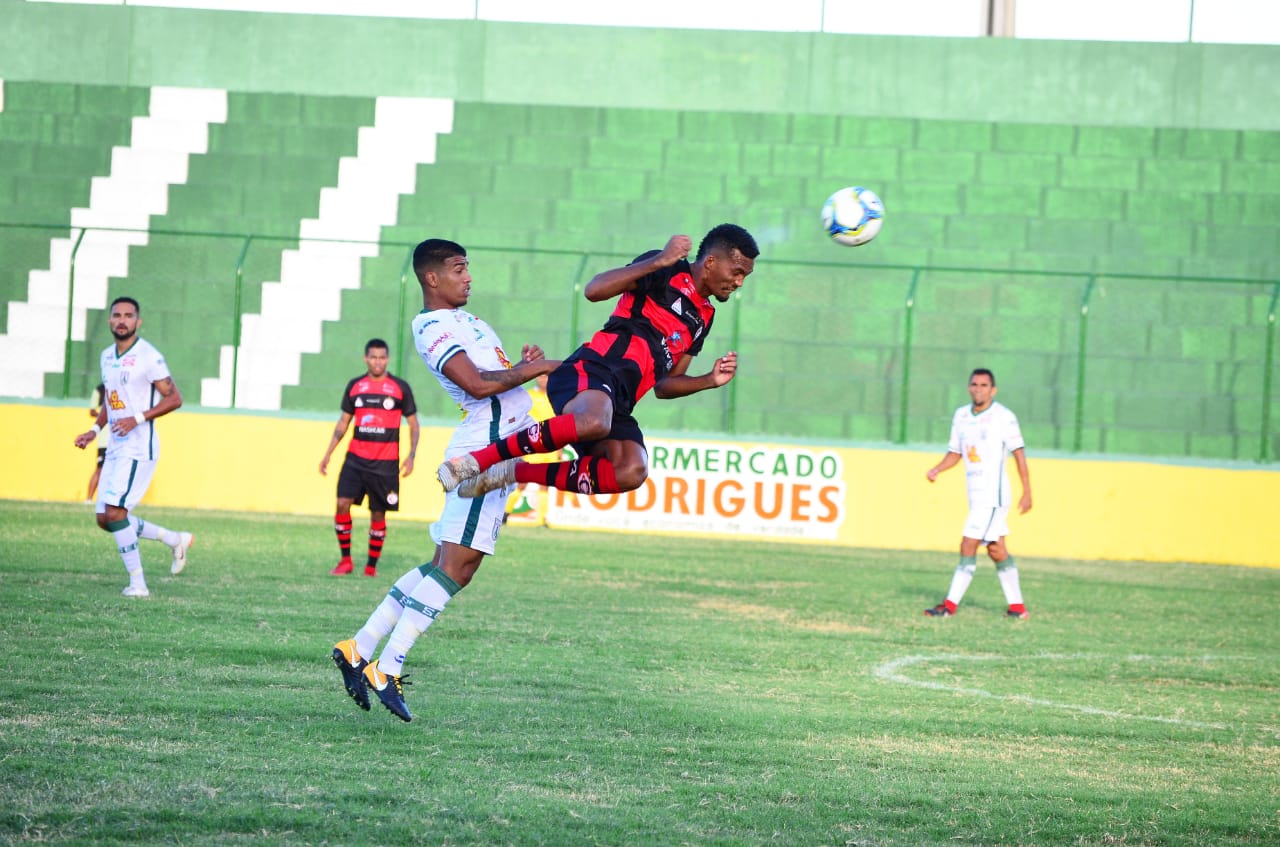 Campinense x Sousa – Duelo para reverter placar do jogo de ida no Paraibano