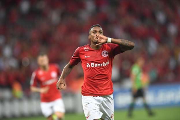 Eden&iacute;lson &eacute; jogador do Atl&eacute;tico-MG