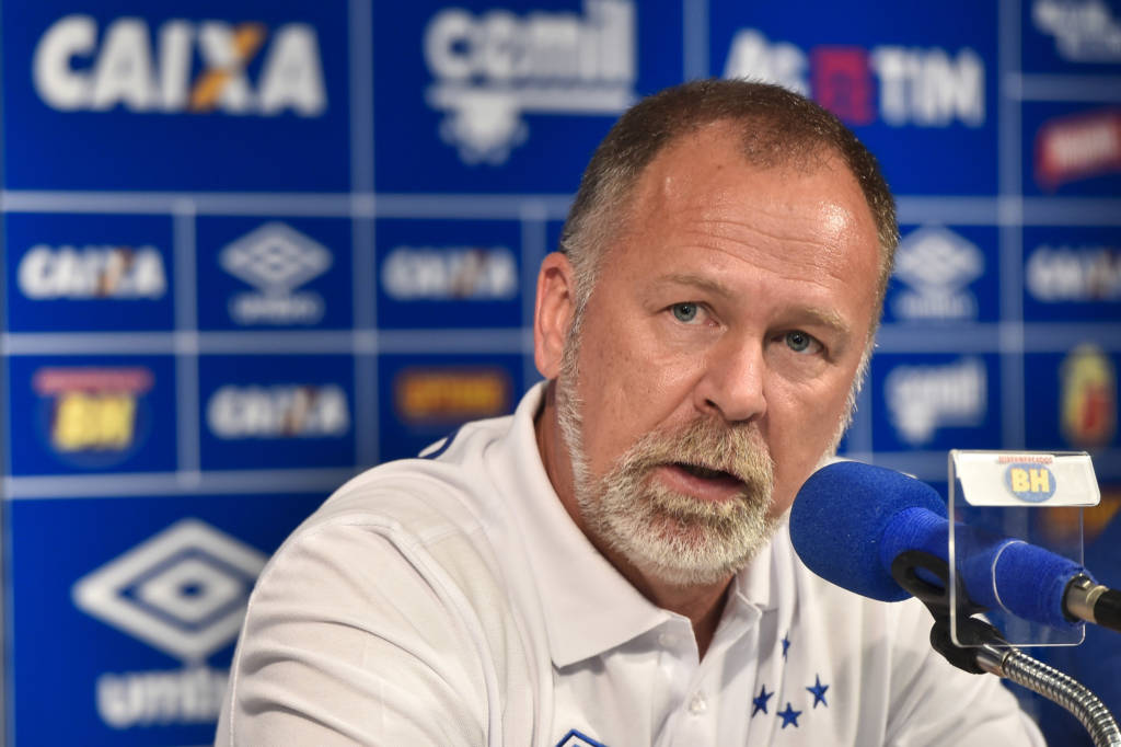 Mano Menezes completa mais um ano de vida