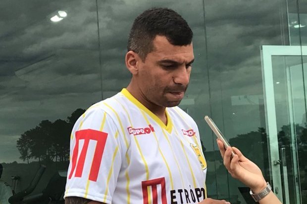 Neto Baiano vai jogar o Candang&atilde;o em 2020