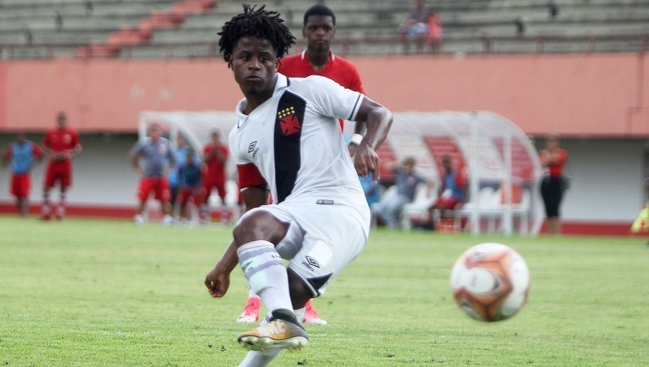 Lucas Santos está de volta ao Vasco