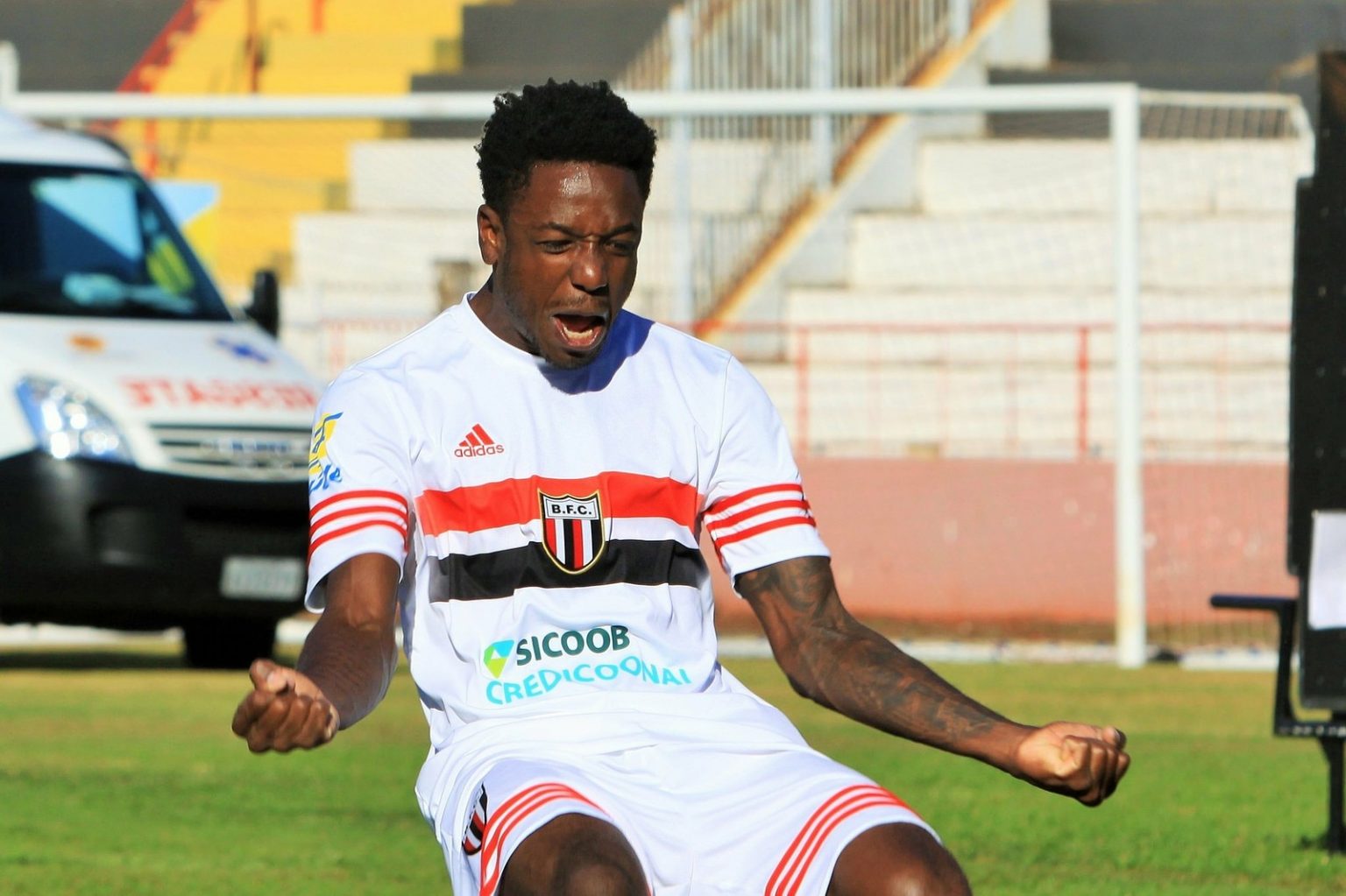 Pantera segue se refor&ccedil;ando para o Paulista