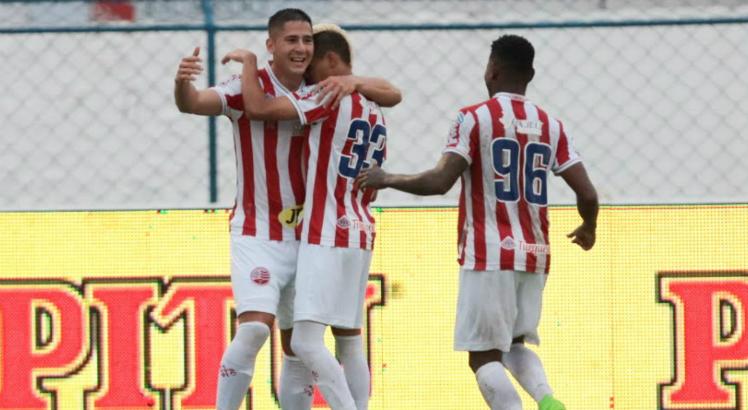 Em Petrolina, Náutico conquista primeira vitória na temporada pelo Pernambucano