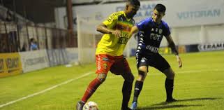 Brusque empate em casa contra o Tubar&atilde;o e perde chance de se distanciar na lideran&ccedil;a do Catarinense