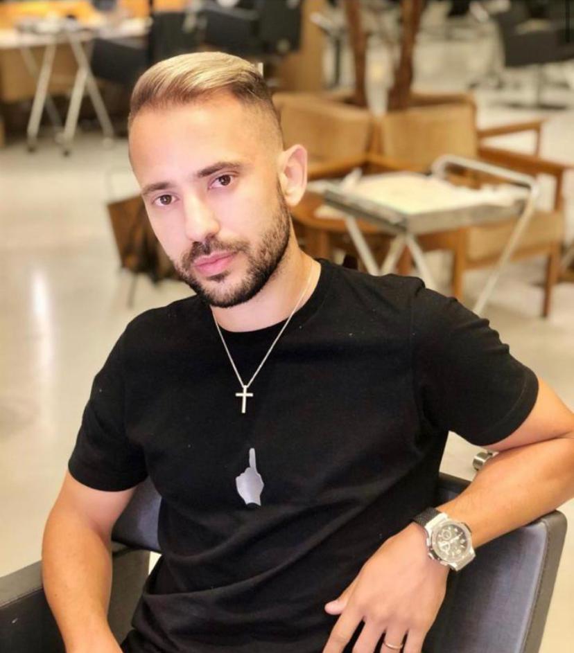 Conhe&ccedil;a a BŮH, marca de Fashion Soccer que est&aacute; fazendo grande sucesso