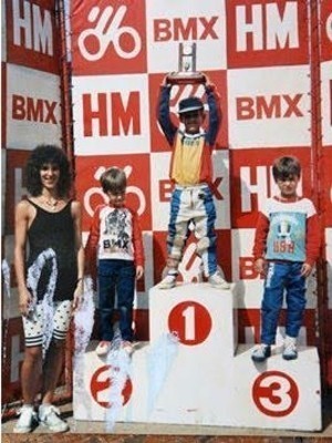 Neste dia 23 de maio, Rafael Moura, atualmente defendendo as cores do Goi&aacute;s, completa 37 anos.