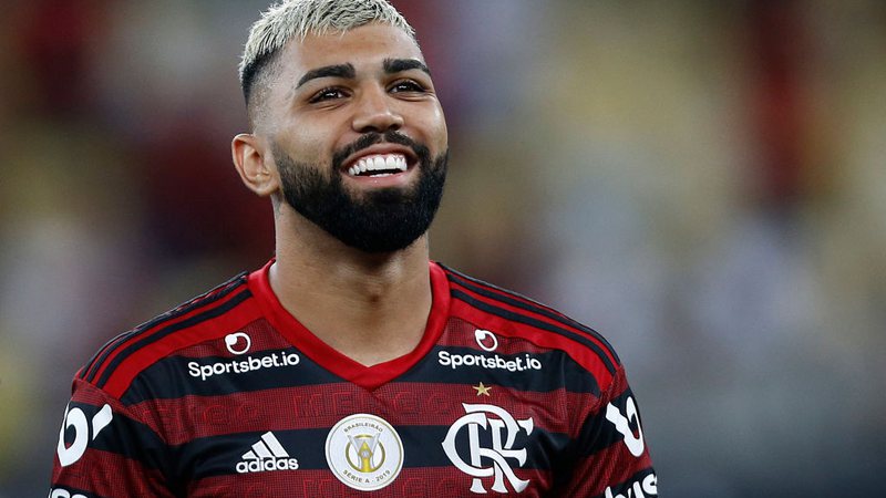 Gabigol alfineta rivais e fala sobre retorno do futebol sem torcida: &lsquo;Vai ser mais dif&iacute;cil&rsquo;