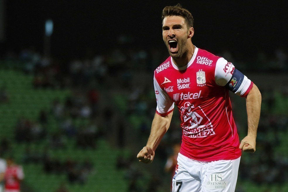 Mauro Boselli, o artilheiro argentino, completa mais um ano de vida