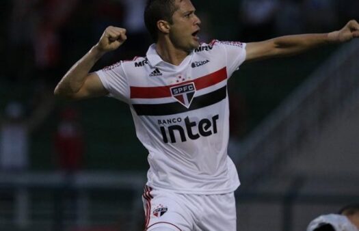 Anderson Martins, do São Paulo, interessa ao Botafogo