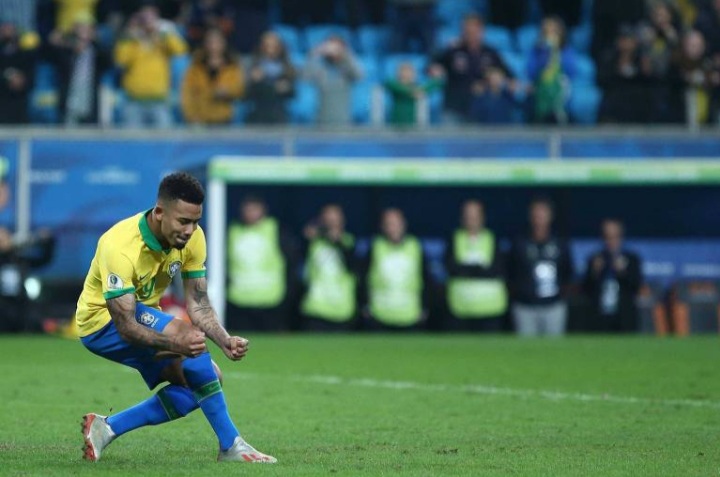 Gabriel Jesus comemora ap&oacute;s classifica&ccedil;&atilde;o da Sele&ccedil;&atilde;o Brasileira (Foto: Reprodu&ccedil;&atilde;o / Gustavo Granata / Uaifoto / Folhapress)