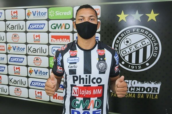 Oper&aacute;rio anuncia contrata&ccedil;&atilde;o do lateral-direito Alex Silva