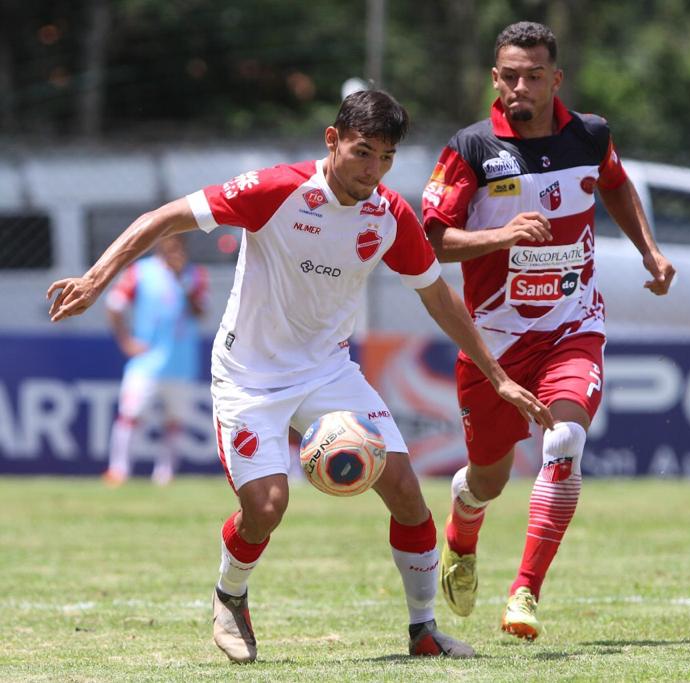 Caique Sousa: conhe&ccedil;a a revela&ccedil;&atilde;o do Vila Nova