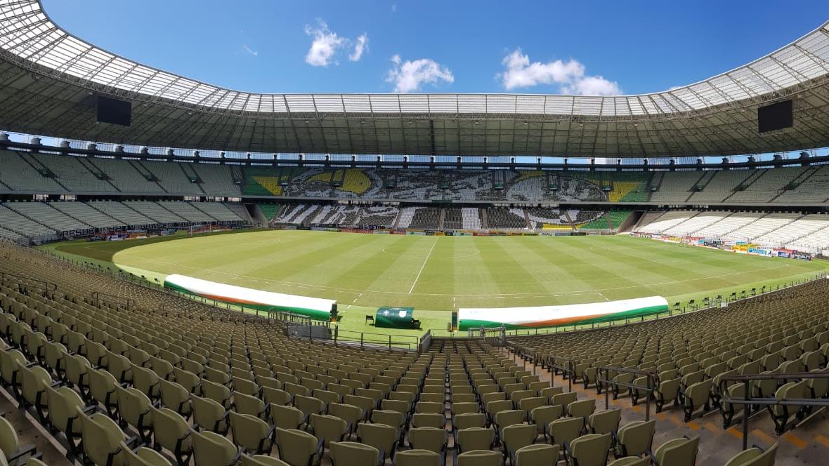Mosaico antirracista em jogo do Cear&aacute; x Ferrovi&aacute;rio na Arena Castel&atilde;o