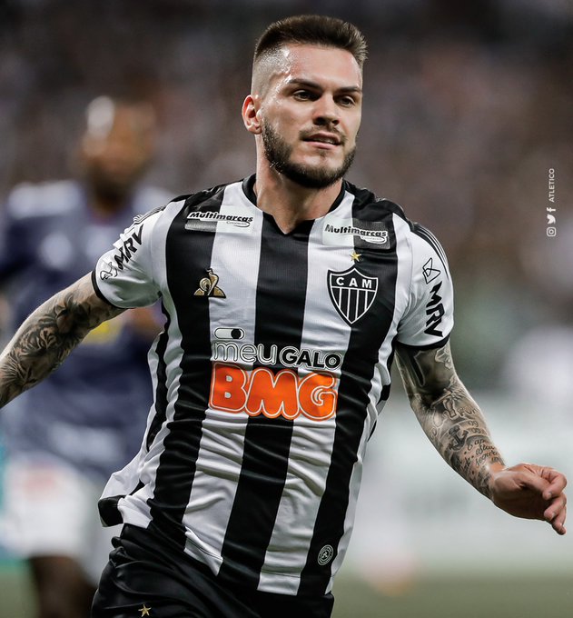 Atlético Mineiro anuncia a contratação de Nathan