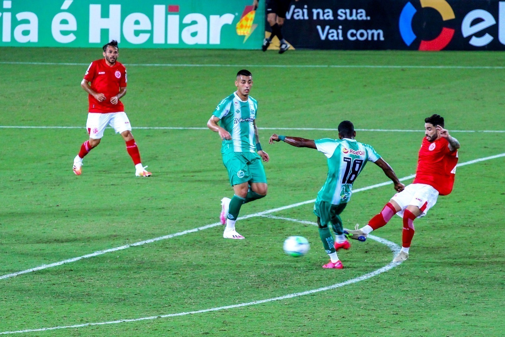 Estreando com p&eacute; direito, Capixaba celebra a classifica&ccedil;&atilde;o do Juventude