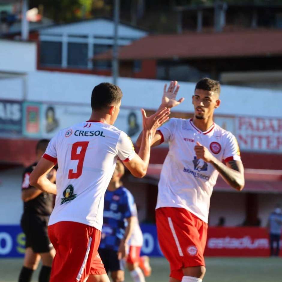 Tombense atropela São José pela Série C com hat-trick de Rubens