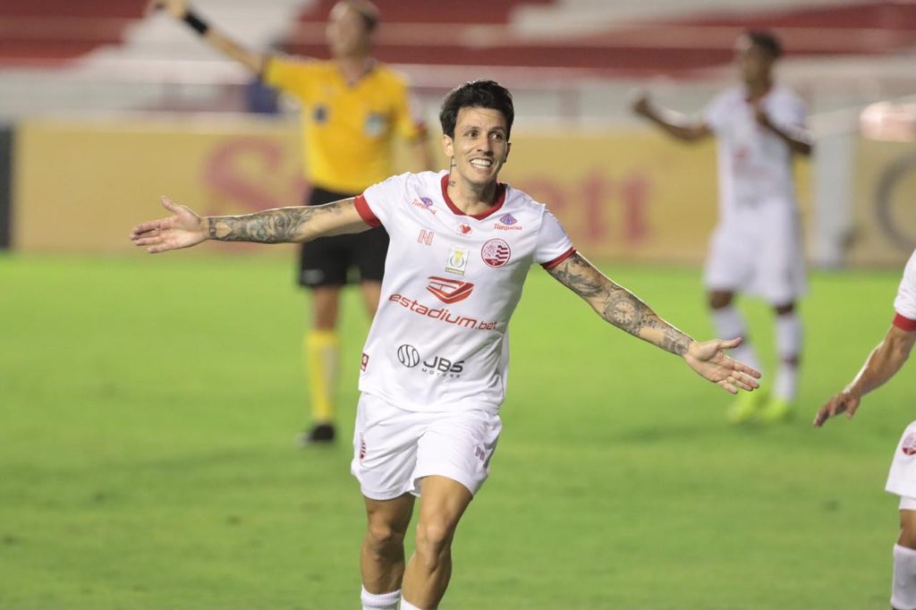 Náutico vence em casa e complica a situação do Botafogo-SP na Série B