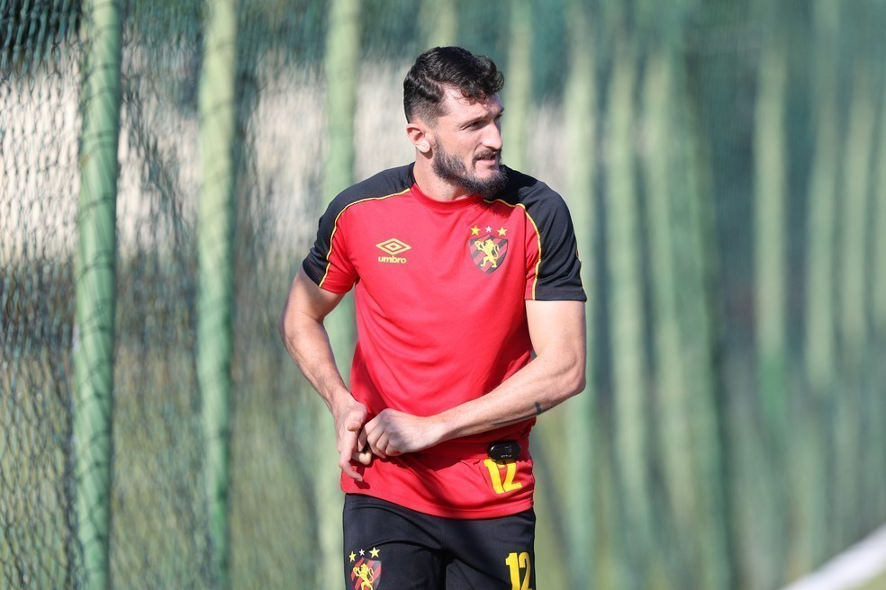 Após quatro temporadas, Sander deve deixar o Sport