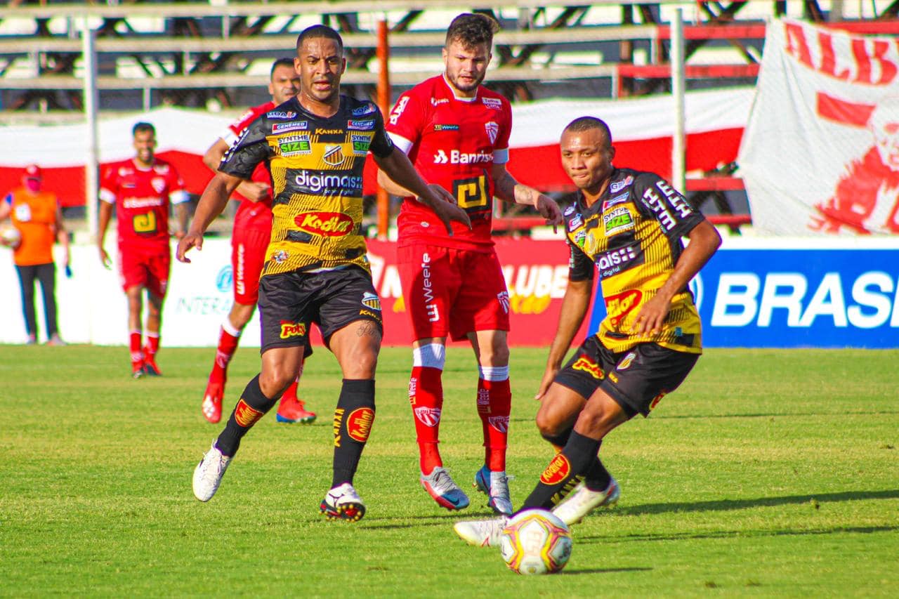 Novorizontino vence e segue l&iacute;der do Grupo 8 na S&eacute;rie D