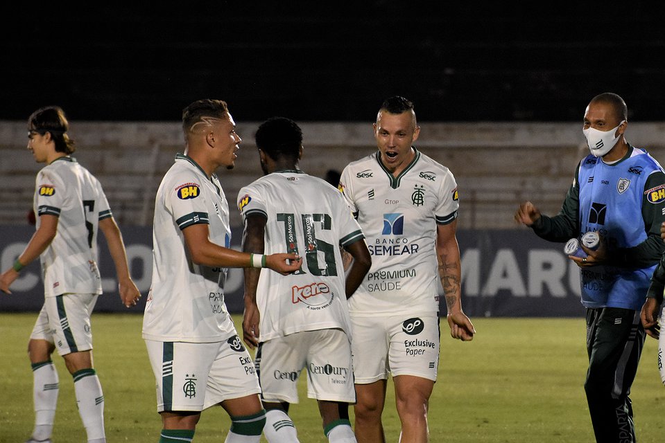 Am&eacute;rica-MG vence o Botafogo-SP em Ribeir&atilde;o Preto