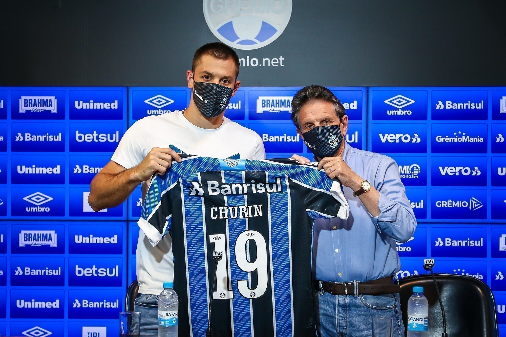 Refor&ccedil;o na &aacute;rea! Gr&ecirc;mio anuncia Diego Chur&iacute;n