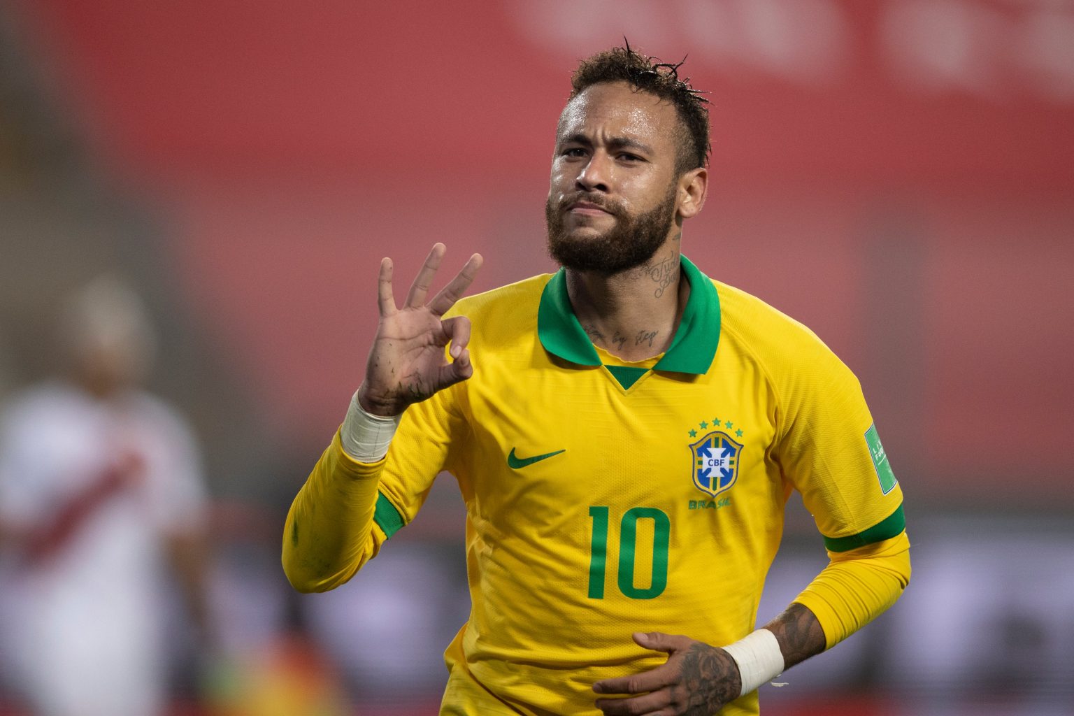 Neymar faz hat-trick, e Brasil vence o Peru de virada em Lima