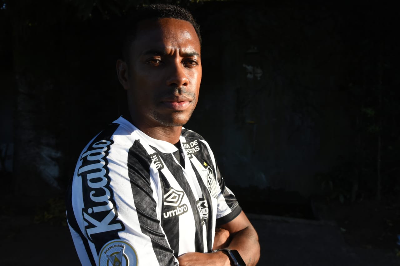 Robinho é jogador do Santos