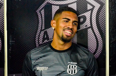 E o Veras? Kleina responde sobre a situa&ccedil;&atilde;o do jogador