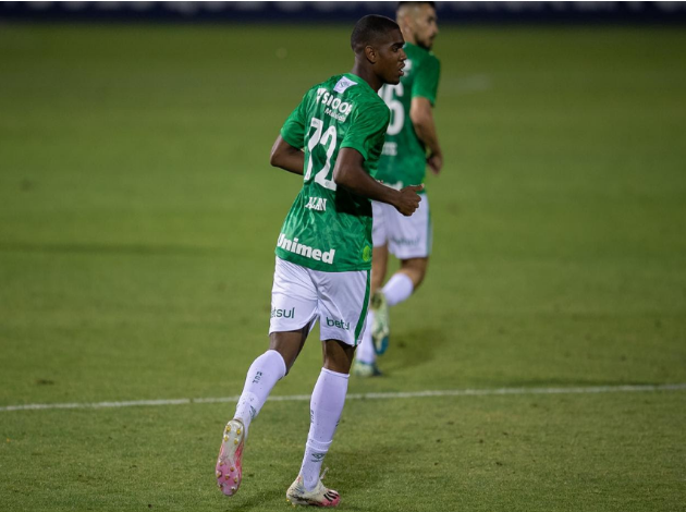 Alan Grafite relembra com alegria do seu 1&deg; gol profissional e projeta segundo turno