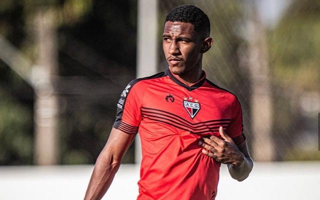 Flamengo contrata Luan Sales, do Atlético-GO