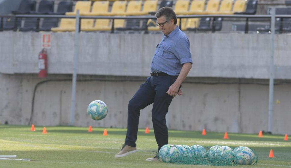 Artilheiros: conhe&ccedil;a os 10 maiores goleadores da hist&oacute;ria do Campeonato Uruguaio