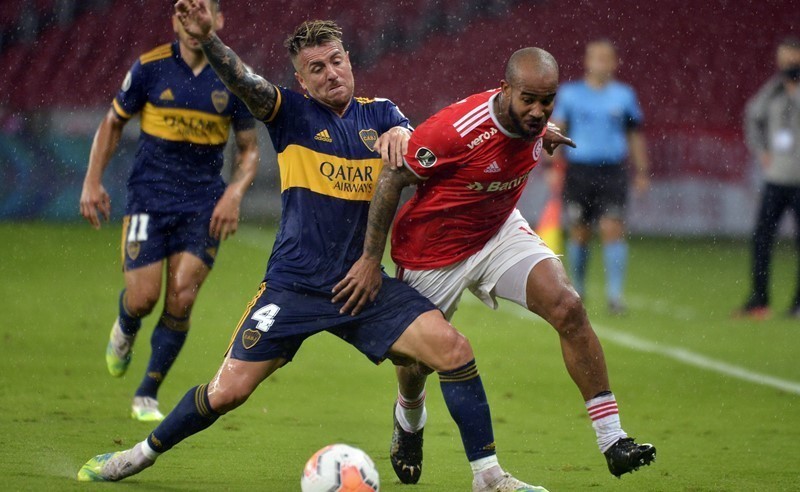 Internacional joga melhor, perde nos p&ecirc;naltis para Boca Juniors e d&aacute; adeus &agrave; Libertadores