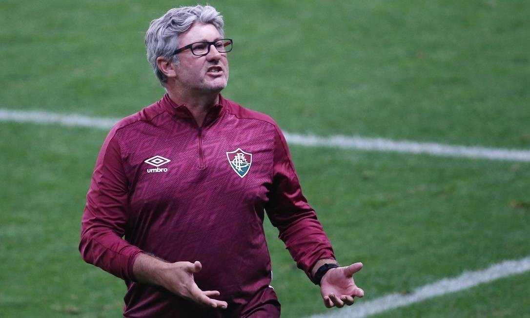 Odair Hellmann aceita proposta do Al Wasl e deixa o Fluminense