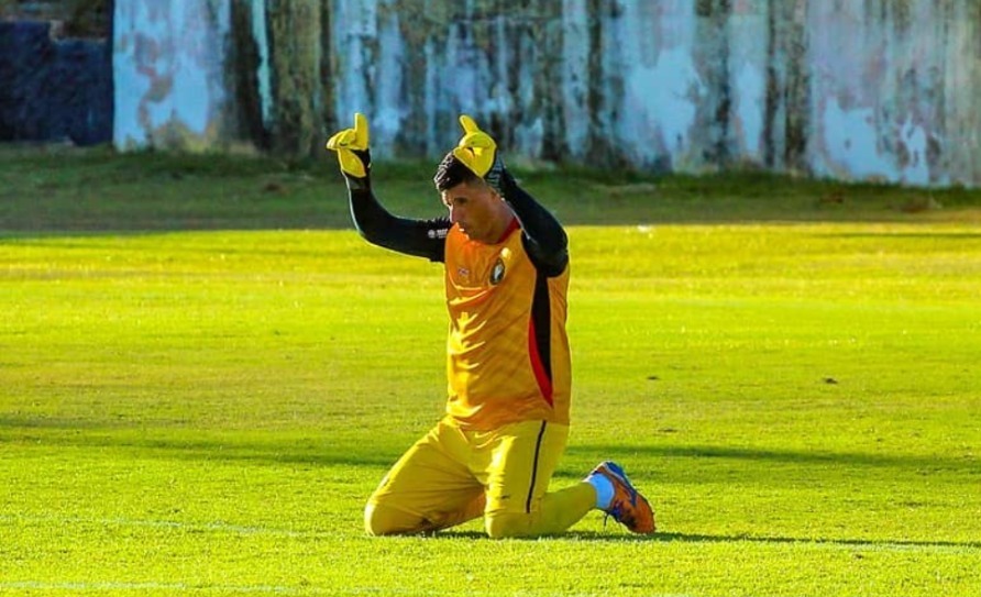 Rodrigo Carvalho confia em seu retrospecto nos p&ecirc;naltis